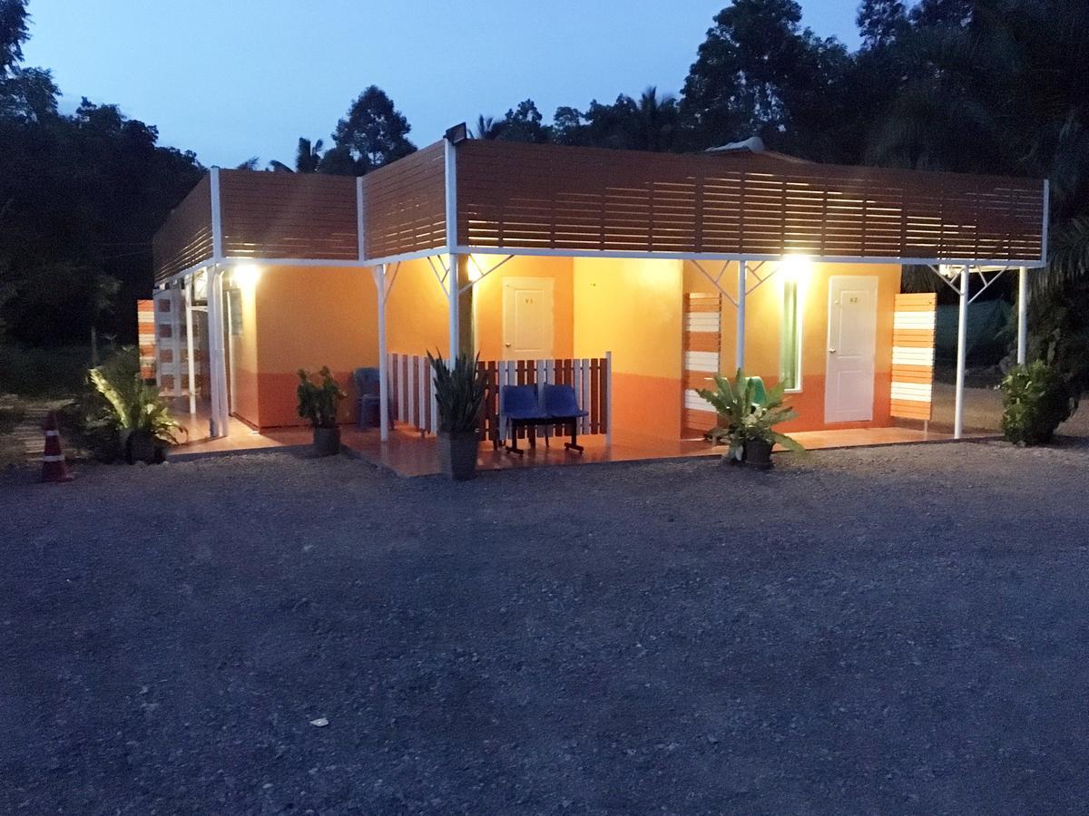 Go Green Resort Chumphon Buitenkant foto