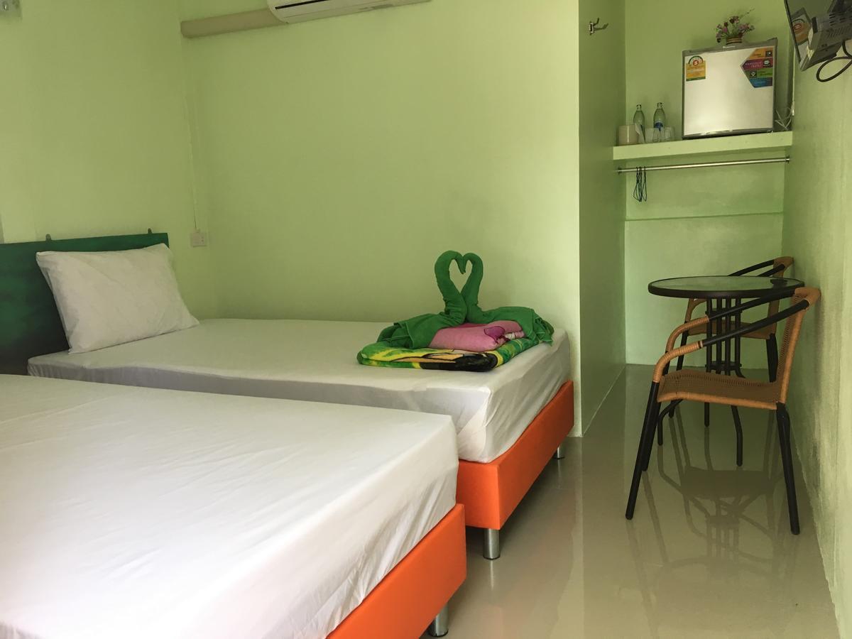 Go Green Resort Chumphon Buitenkant foto